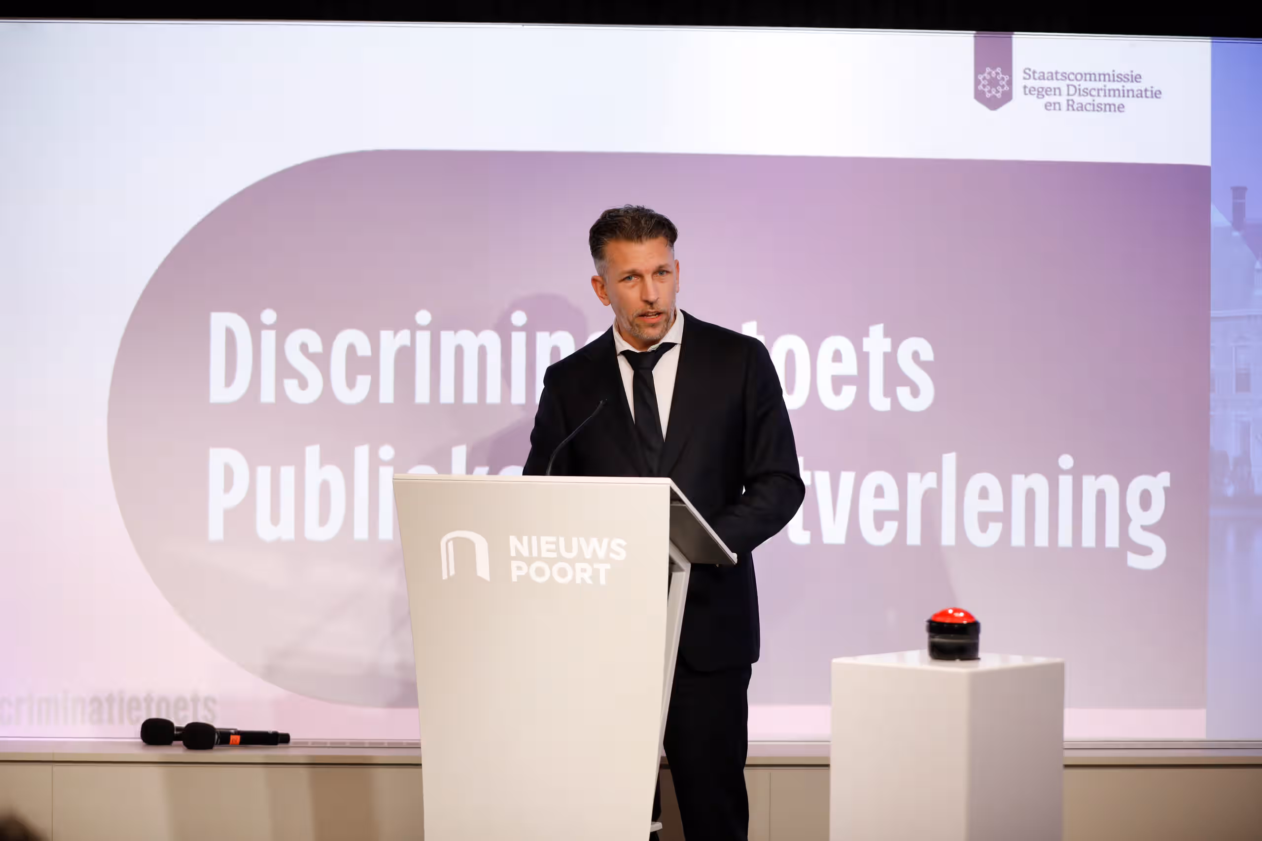 Minister spreekt over de discriminatietoets